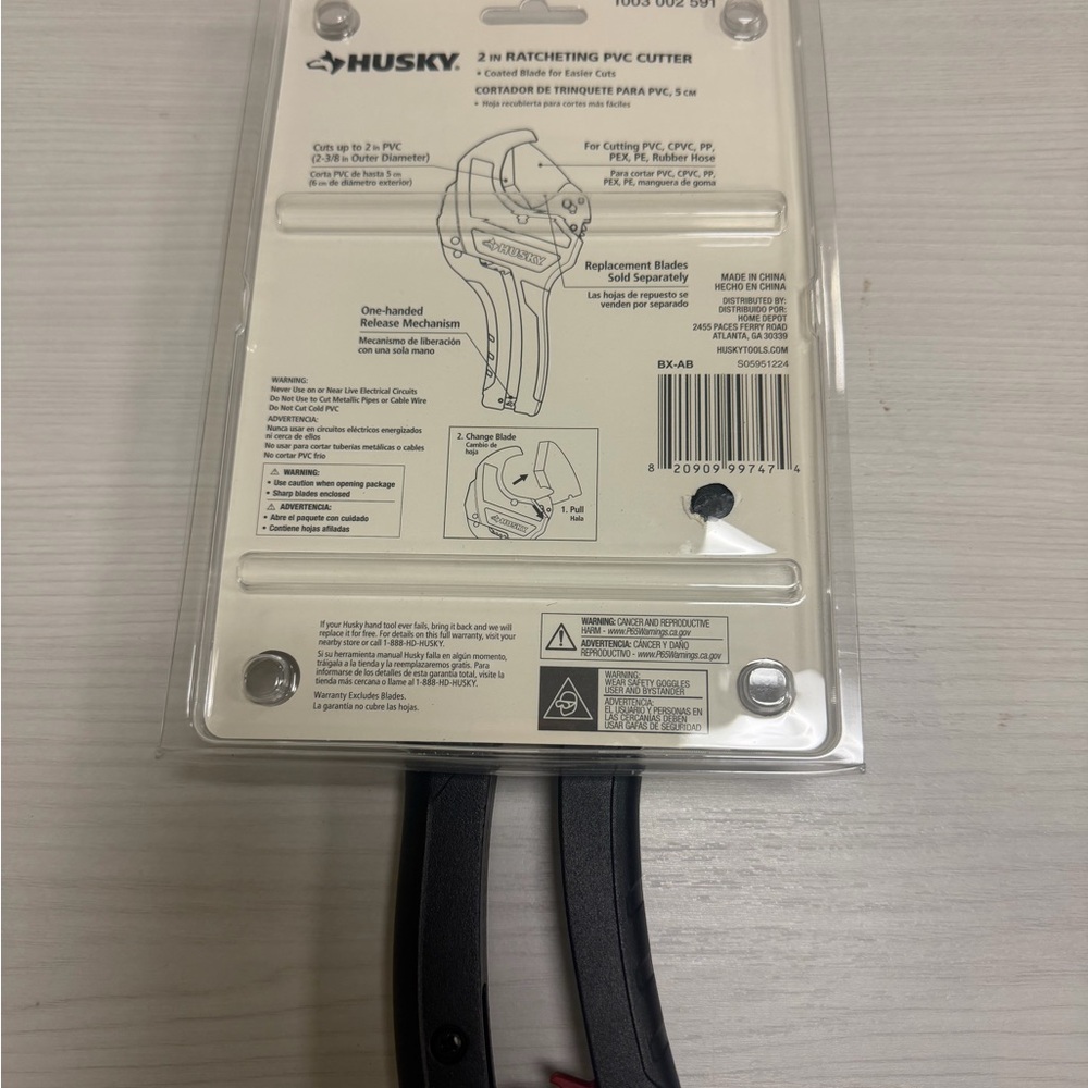 Husky 2-in Ratcheting PVC Cutter - Black